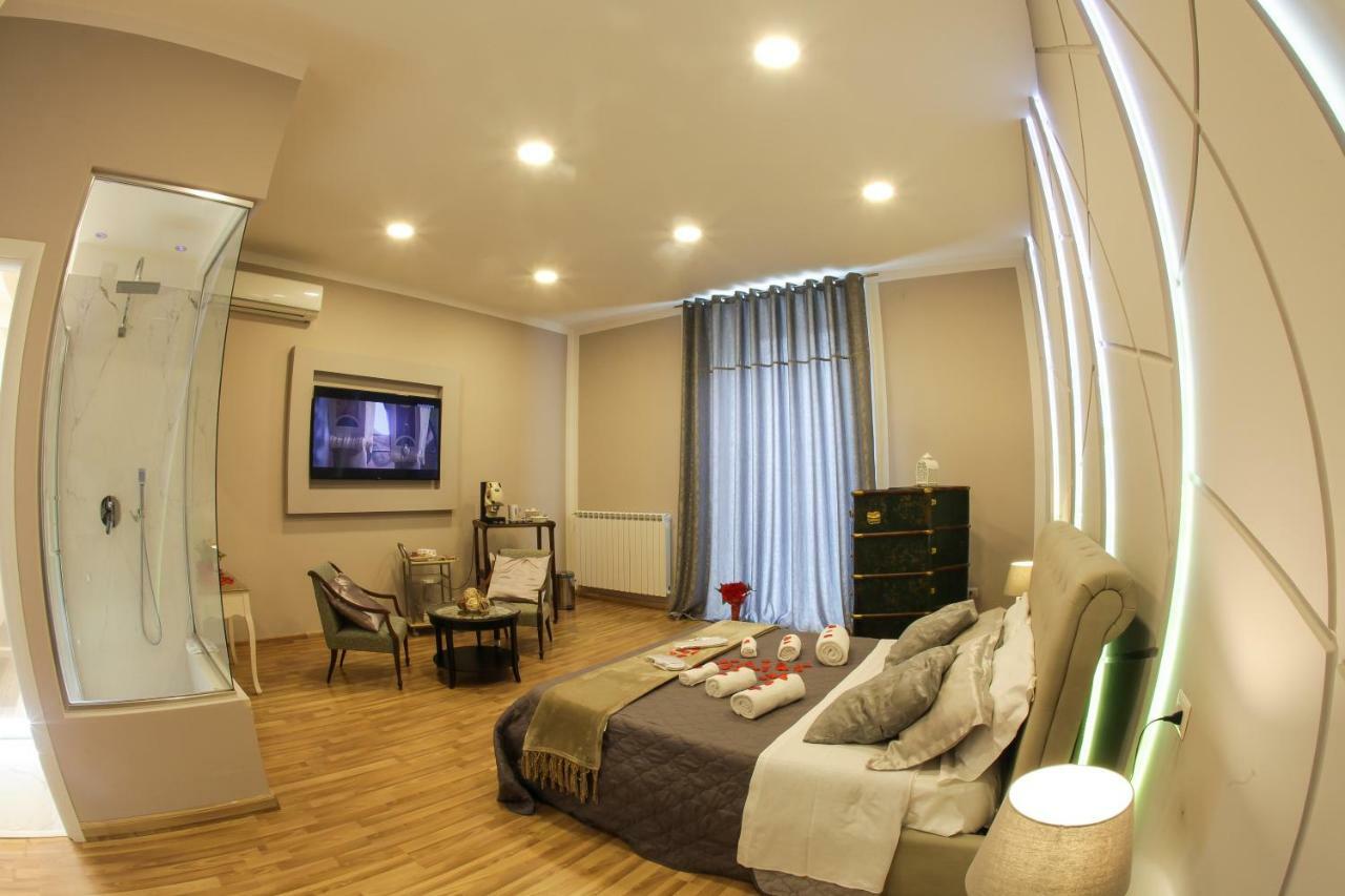 Reggia & Dintorni Rooms A Caserta Kültér fotó